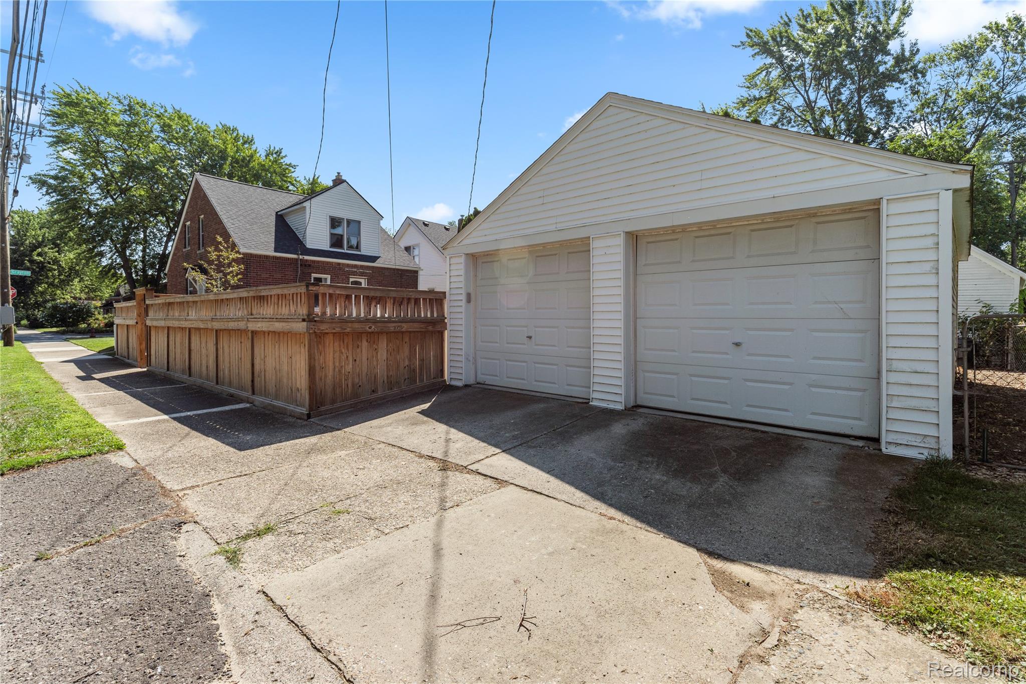 Detroit City, Michigan 48224, United States, 3 Bedrooms Bedrooms, ,2 BathroomsBathrooms,Residential,Active,175537