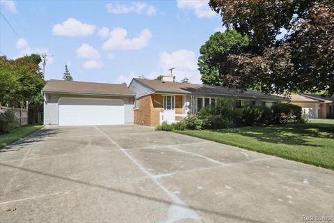 23925 W Le Bost Novi City MI 48375