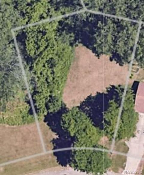 00 Fox Bay White Lake Charter Township MI 48386