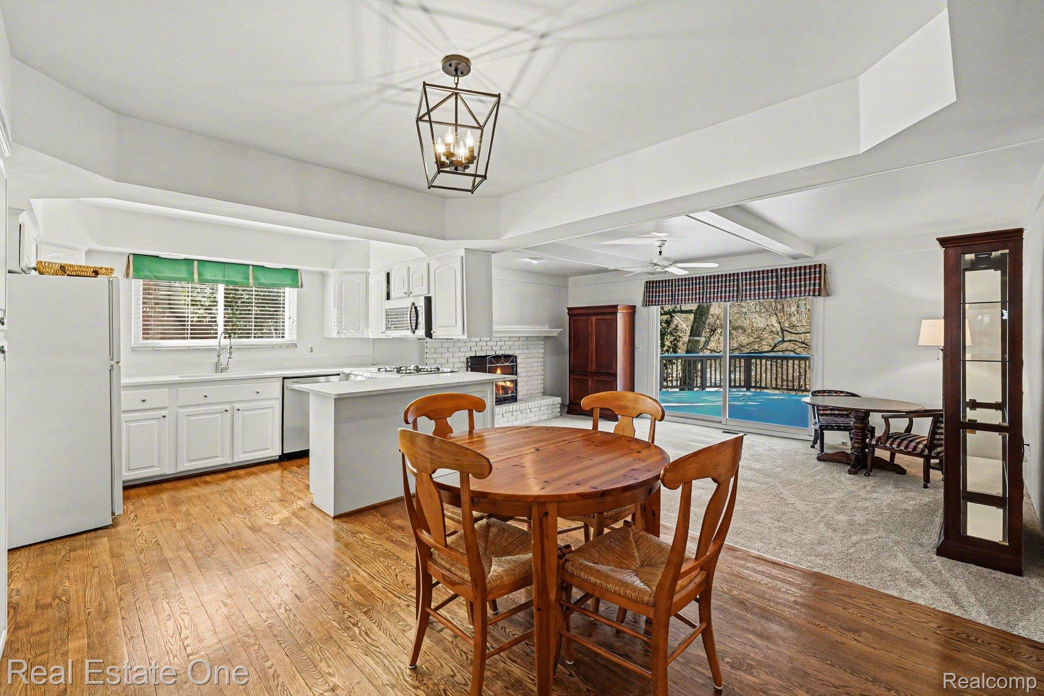 6605 Emerald Lake Drive