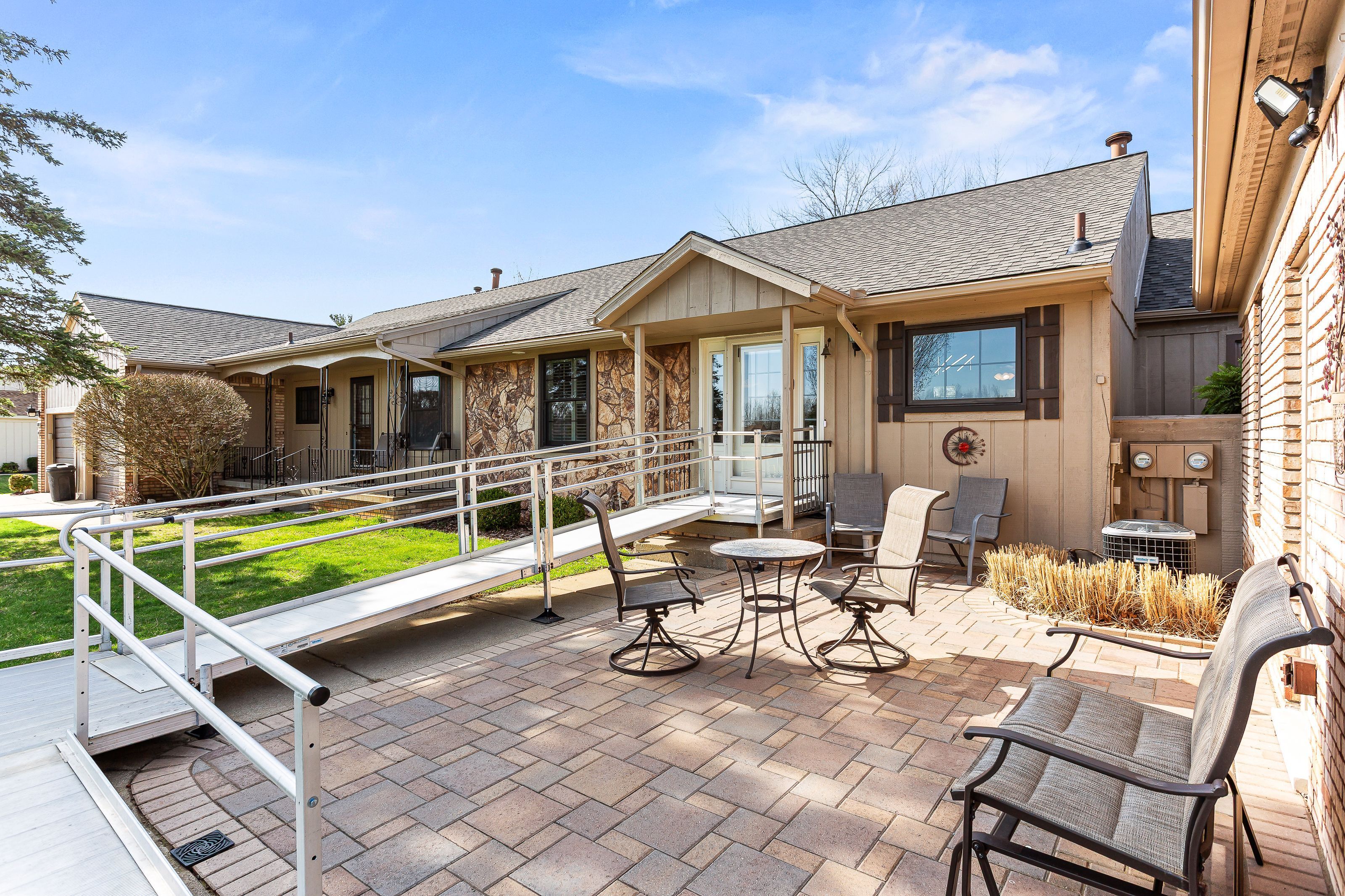 11987 Shenandoah Drive 3