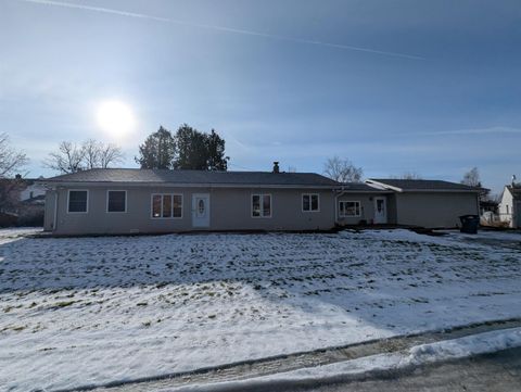 534 S Main Street Au Gres Township MI 48703