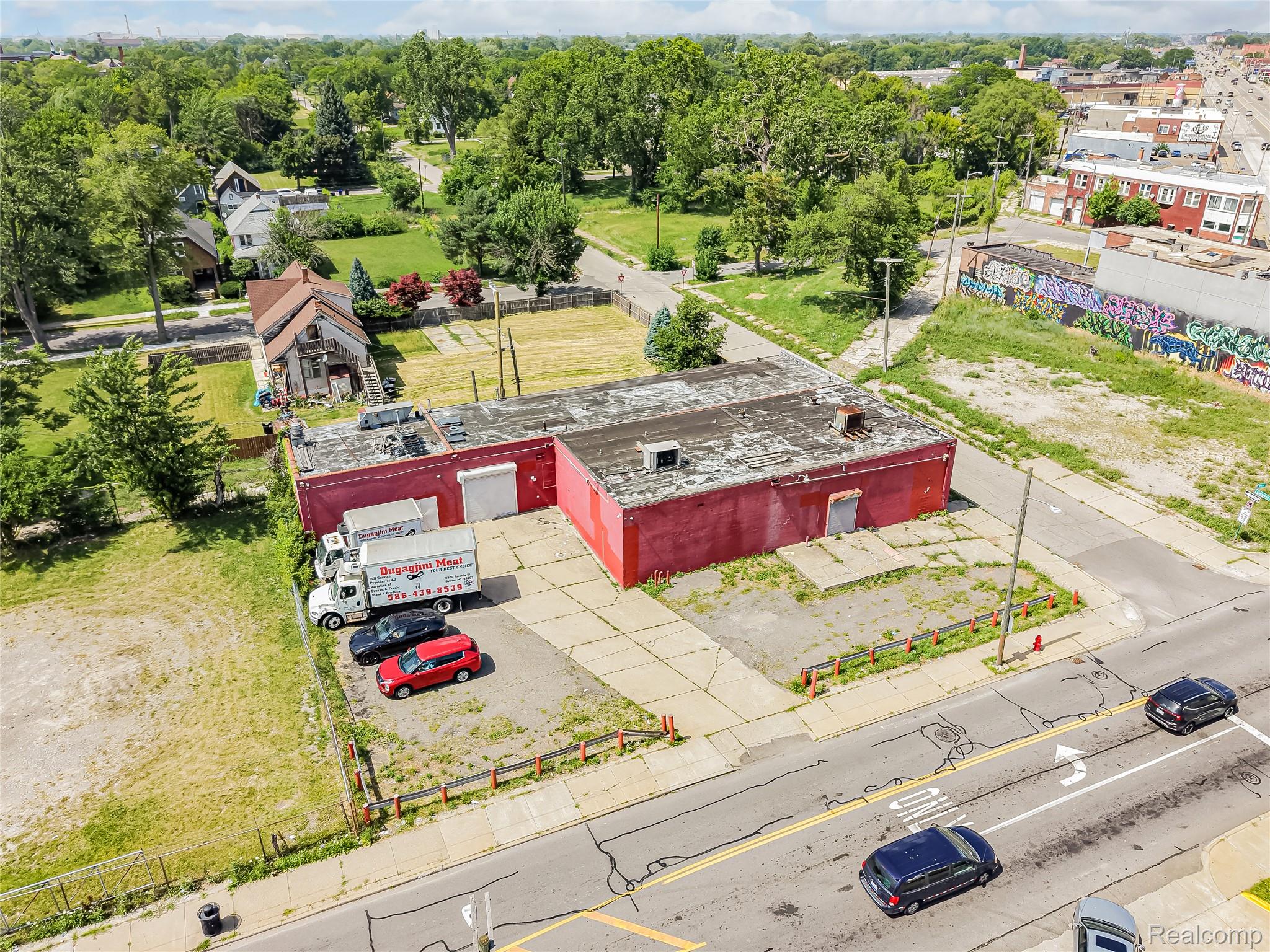 3177 Mack Avenue