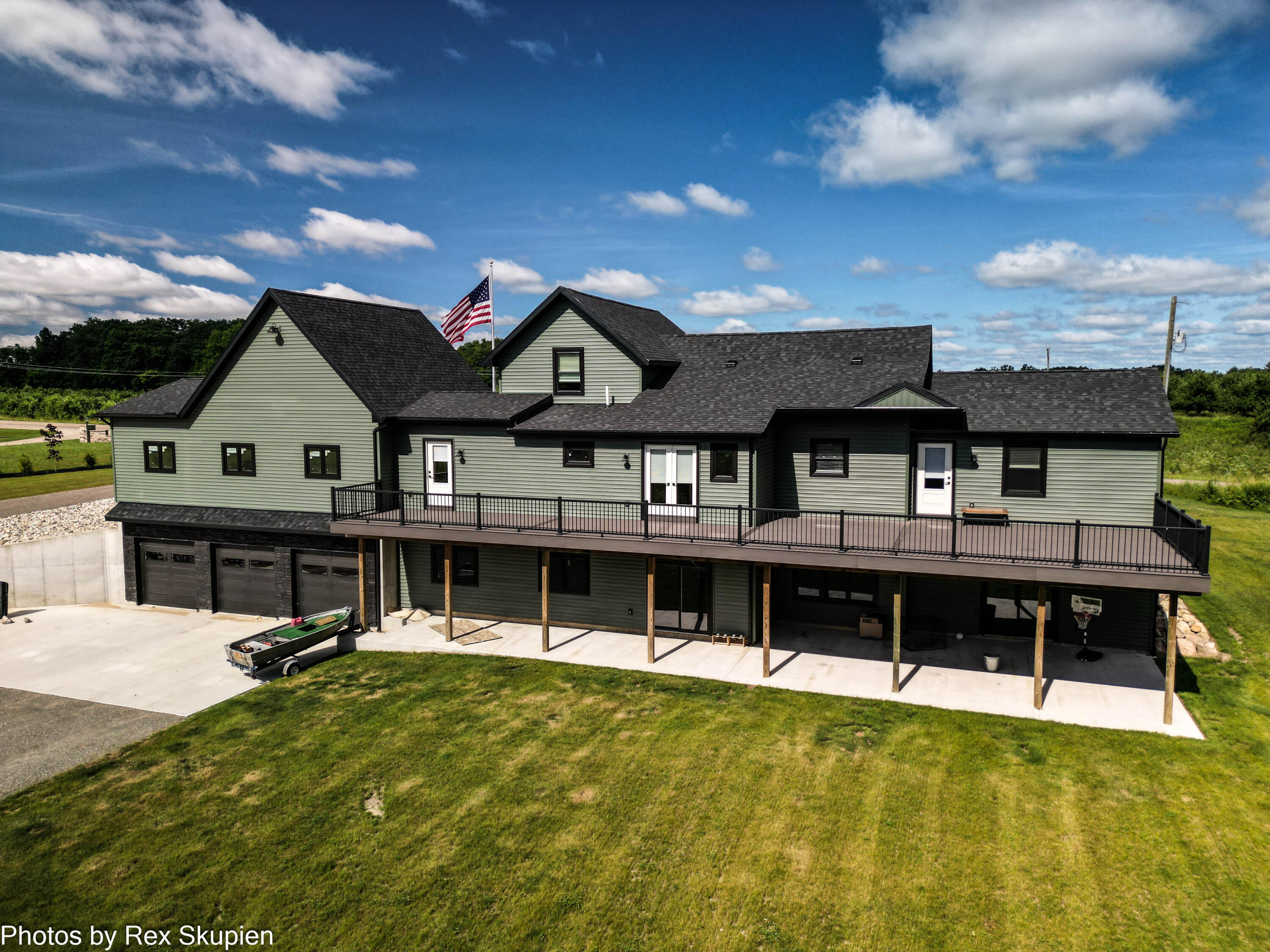 17090 Kenowa Avenue