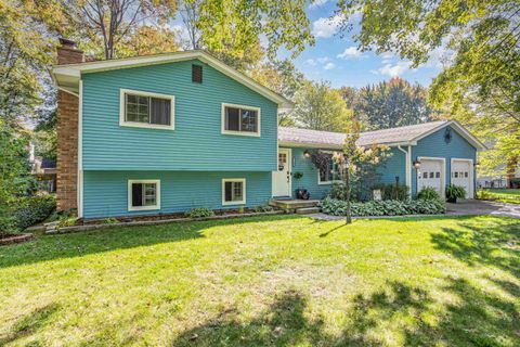 5700 Lantern Lane Midland City MI 48642