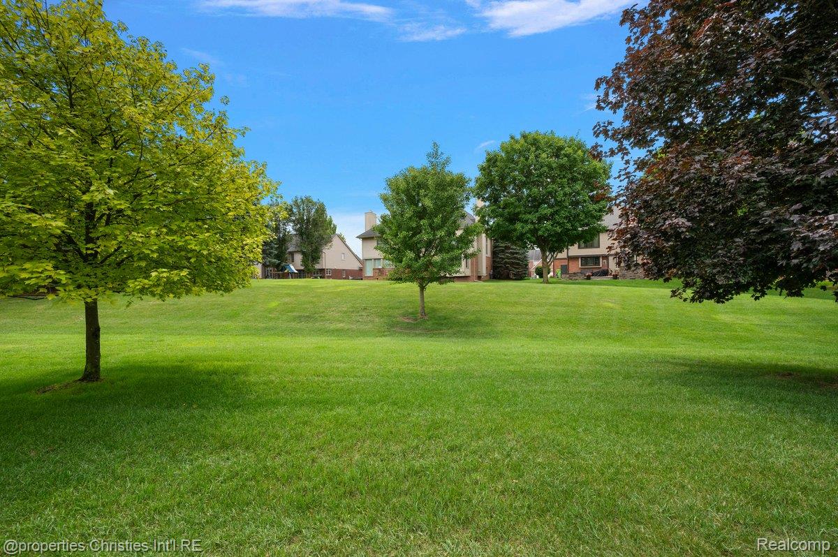 1946 Dunham Drive