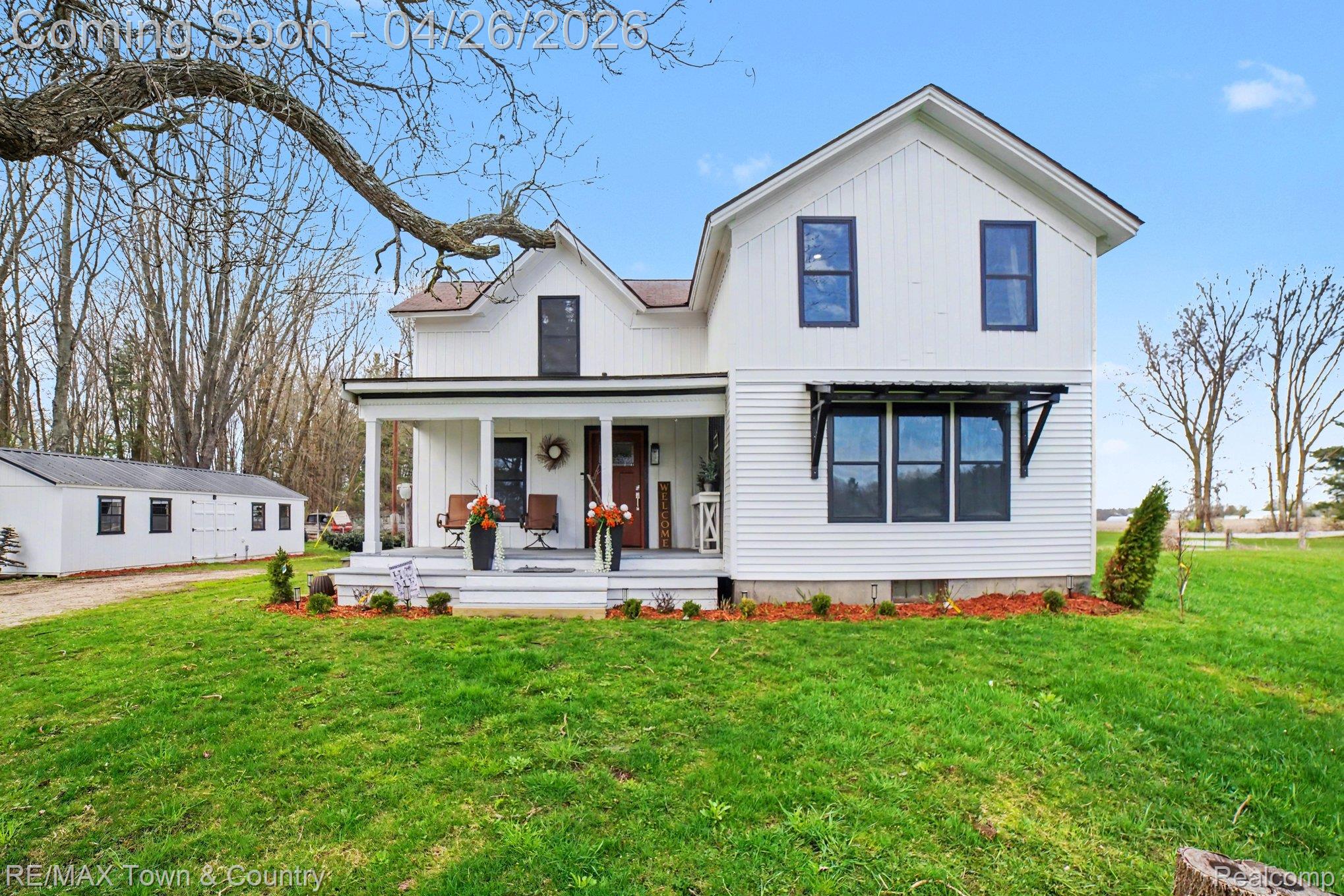 5603 E Baseline Road E