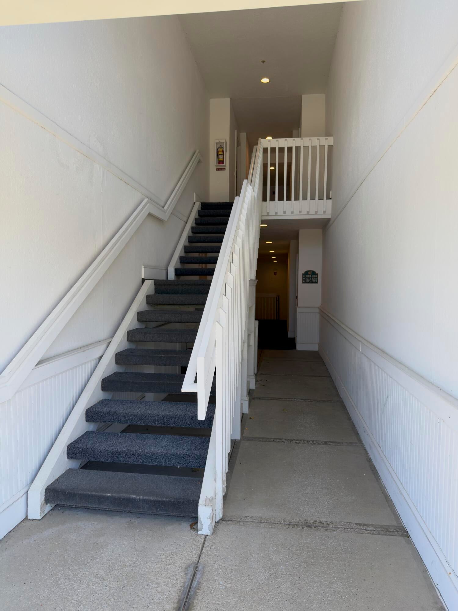 1085 Joyce Lane