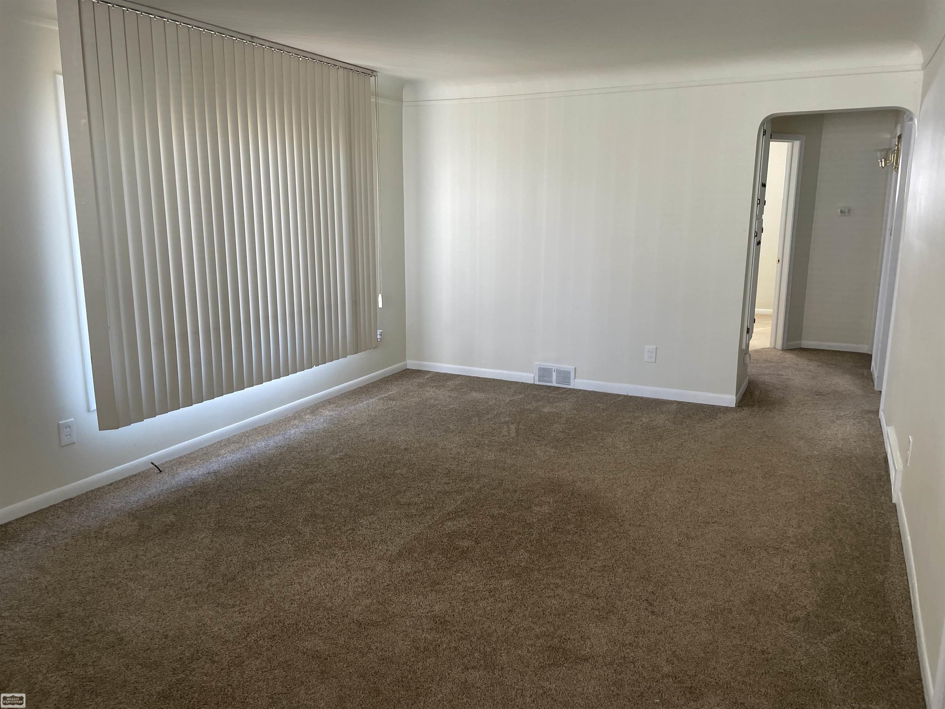 26371 COMPSON Street