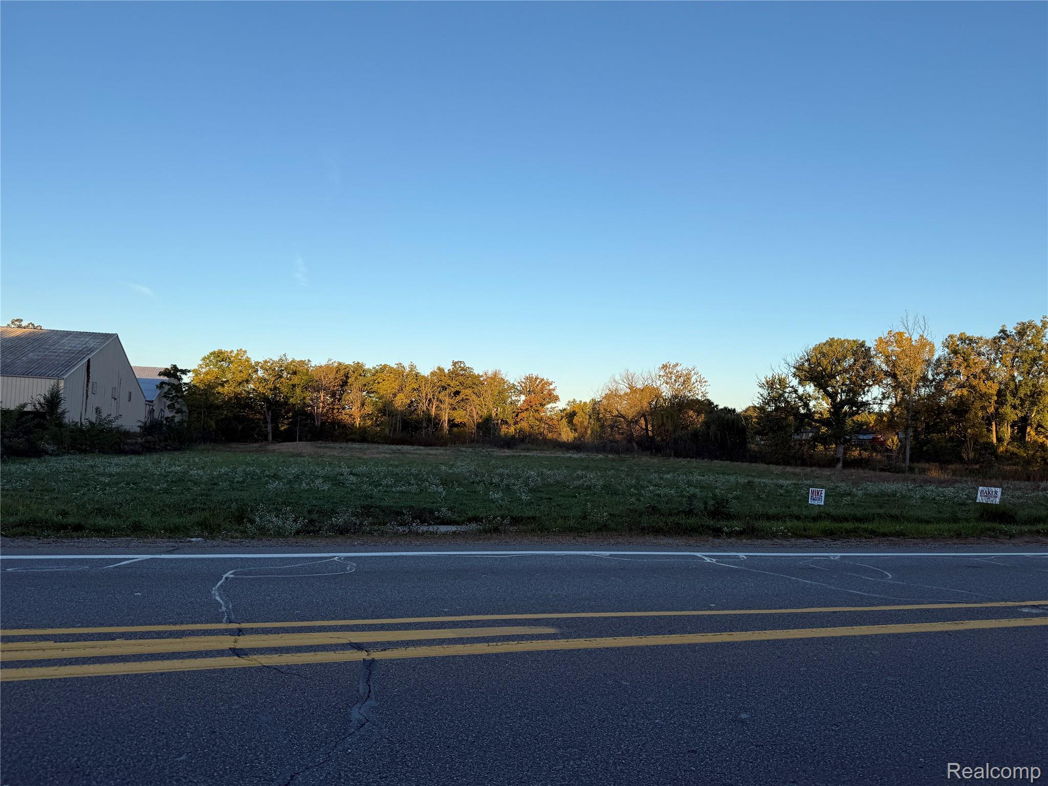 1727 Crescent Lake Road