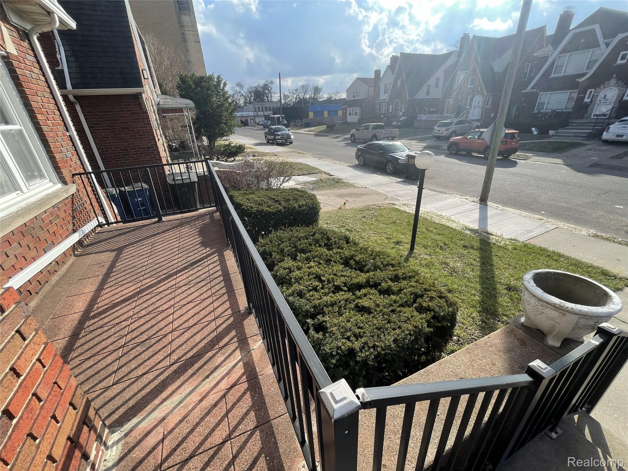 17152 Santa Rosa Drive