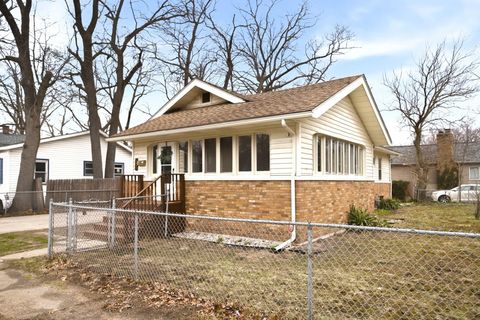 Tiny photo for 16 E Cleveland Avenue, Muskegon Heights City, MI 49444 (MLS # 71026013470)