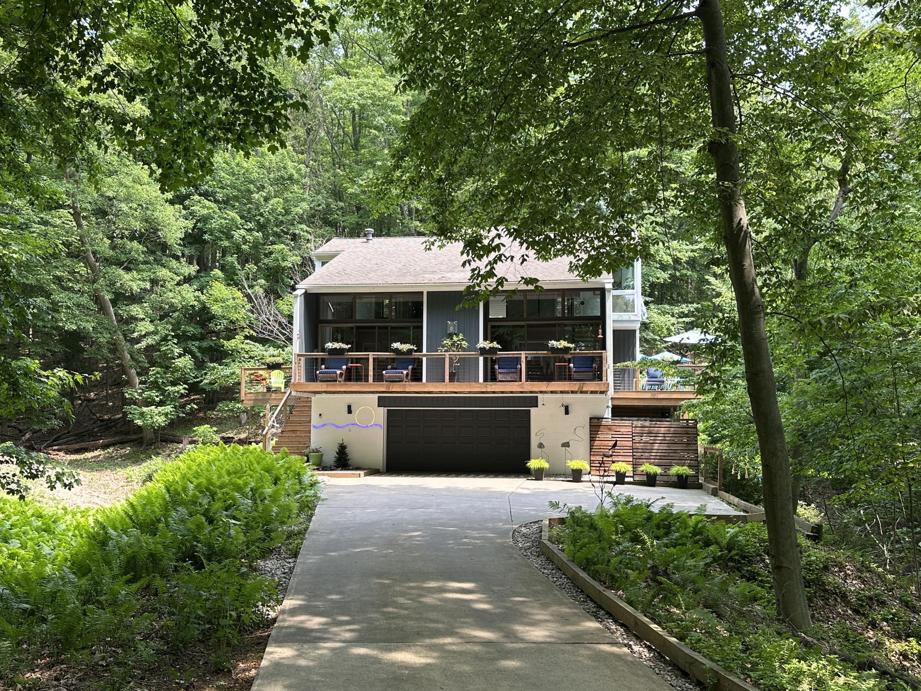 18180 N Shore Estates Road