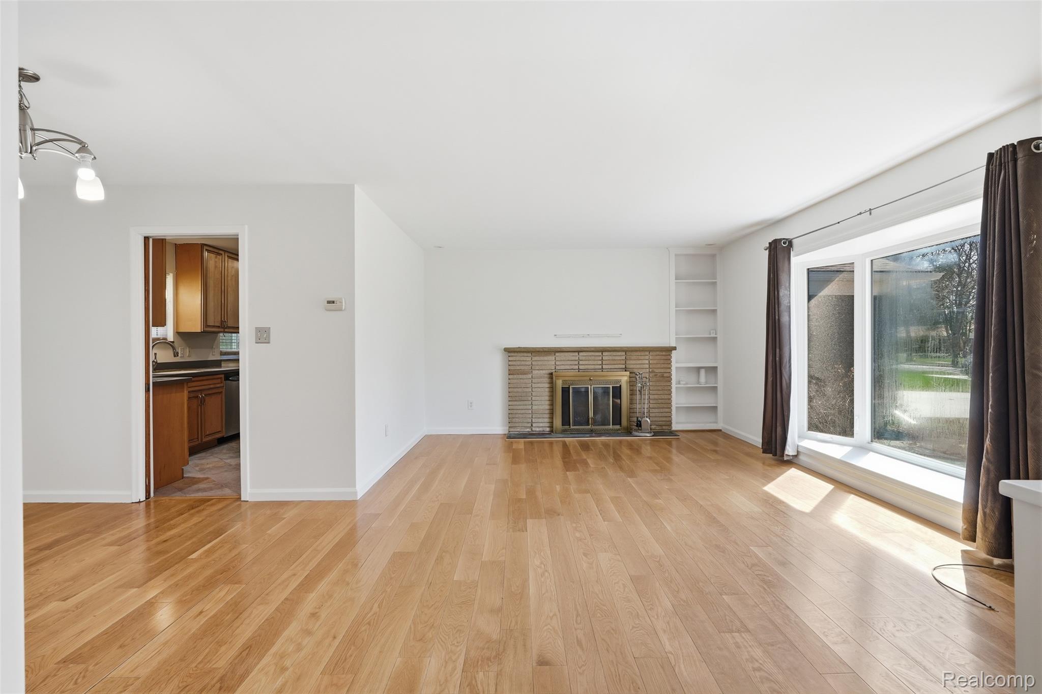 34164 Alta Loma Drive