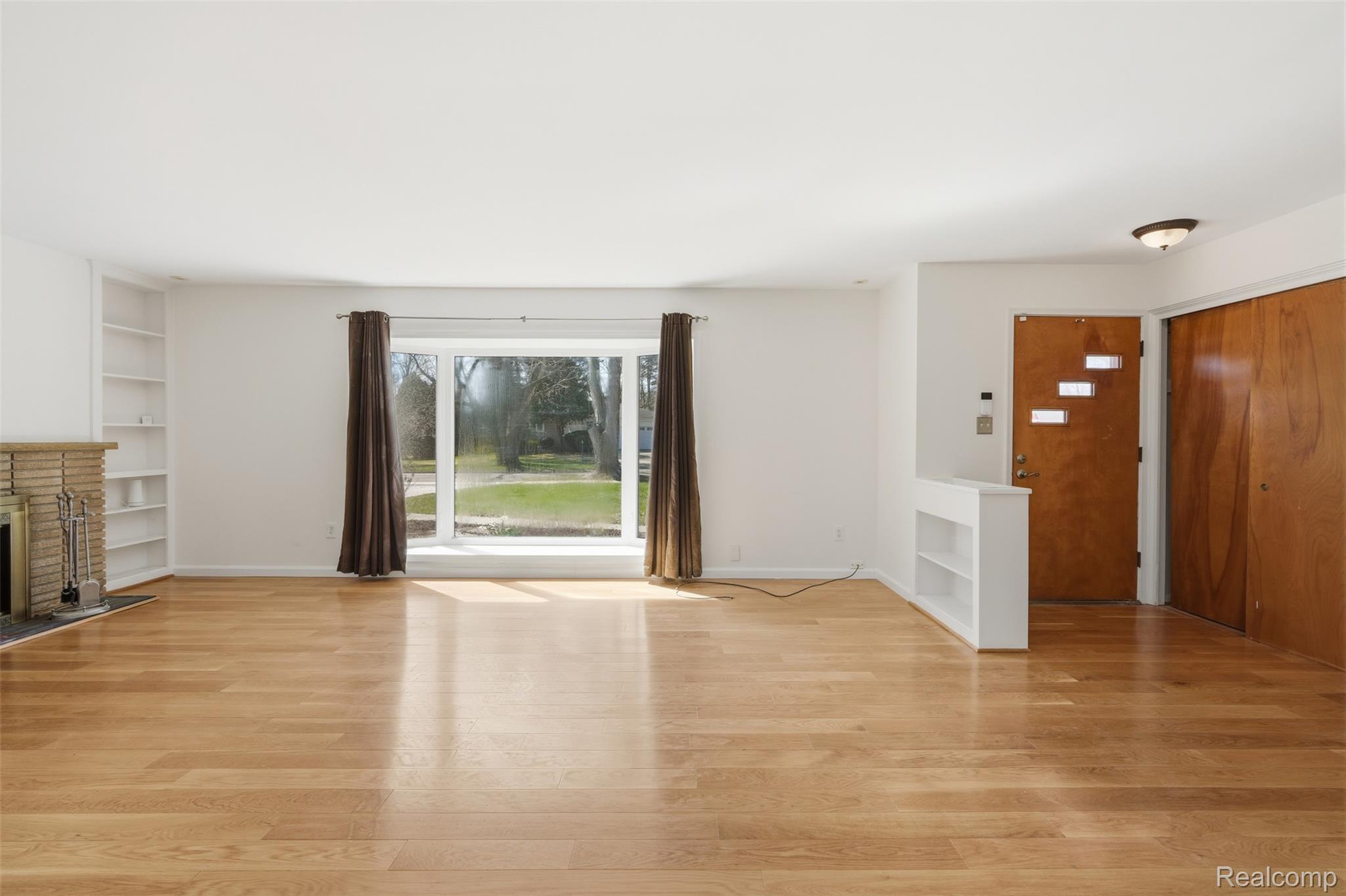 34164 Alta Loma Drive