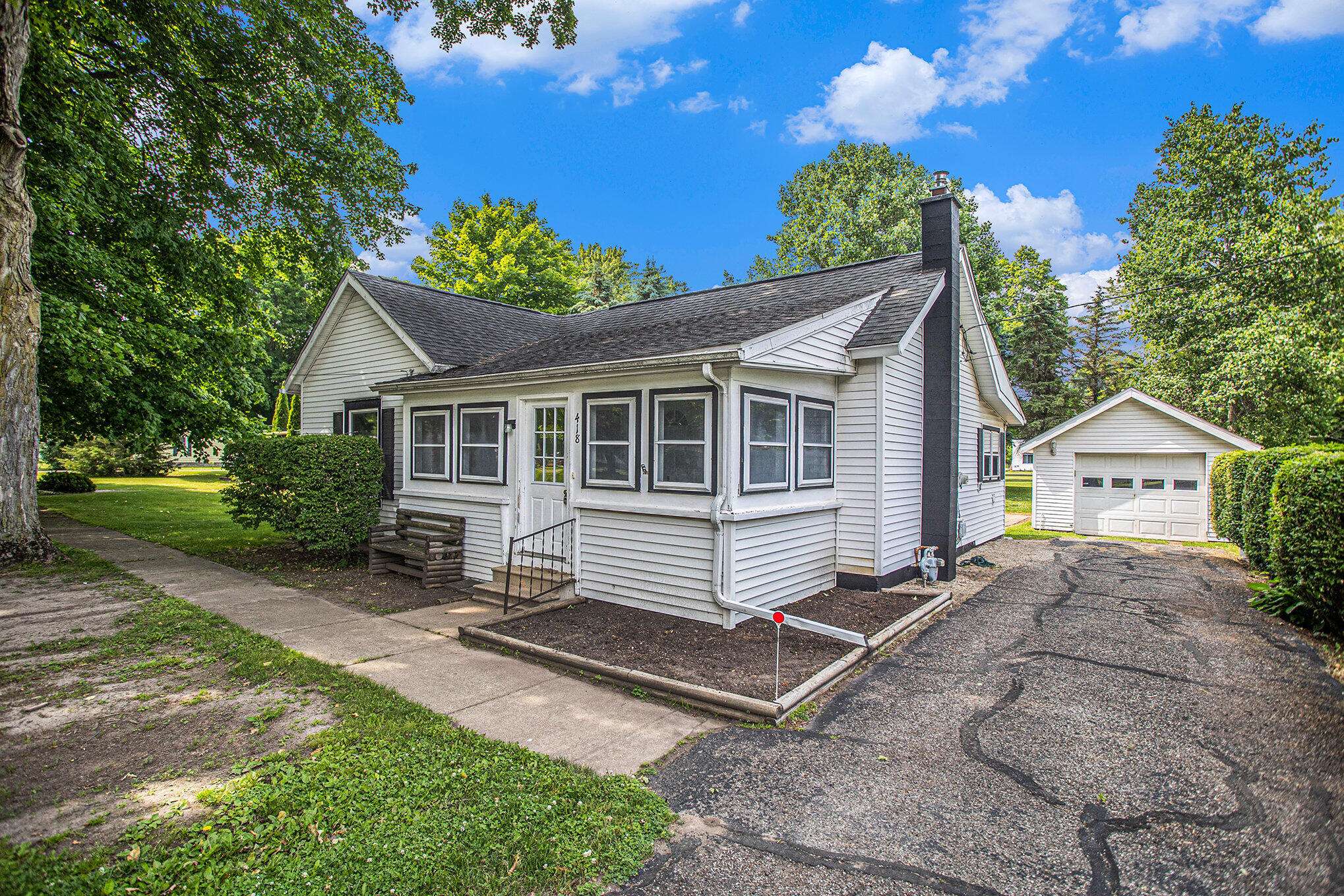 418 W North Street