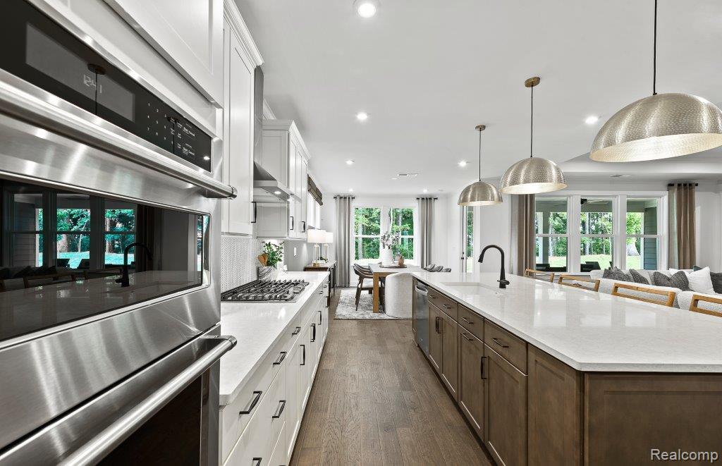4109 Bay Terrace