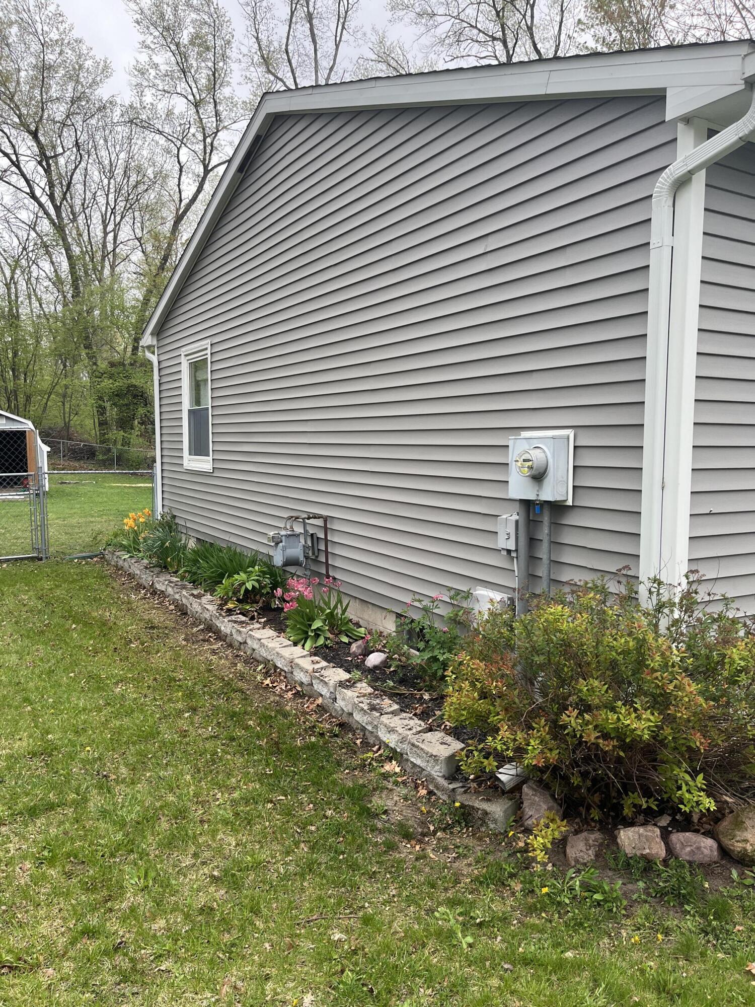 1570 Fawn Lake Drive