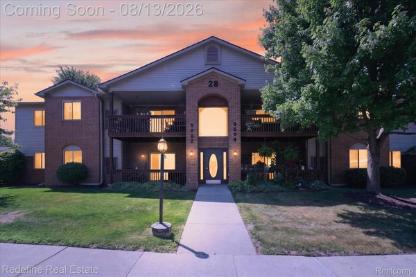 9696 SAWGRASS CT # 6, VAN BUREN TOWNSHIP, MI 48111 - Image 57ef2a8a25b53a32b9a0ea96e7f57686/1409436781