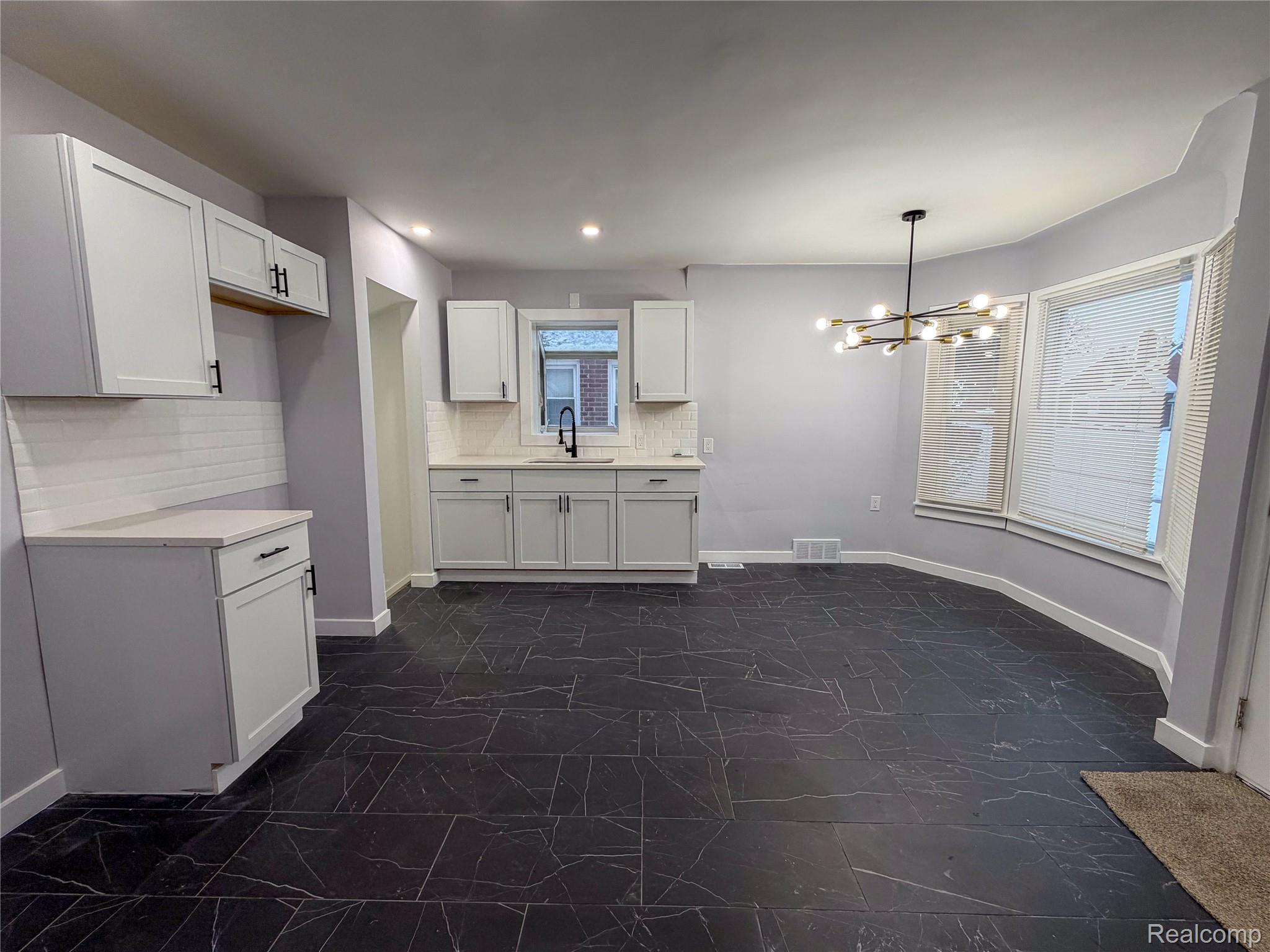 19498 Santa Rosa Drive