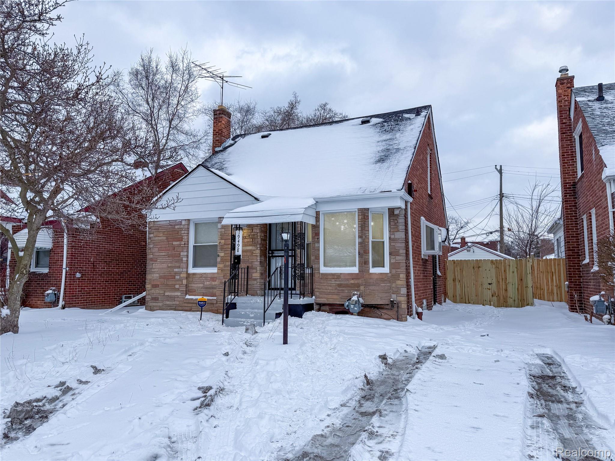 19498 Santa Rosa Drive