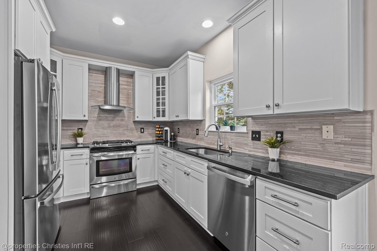 31076 Silverdale Drive