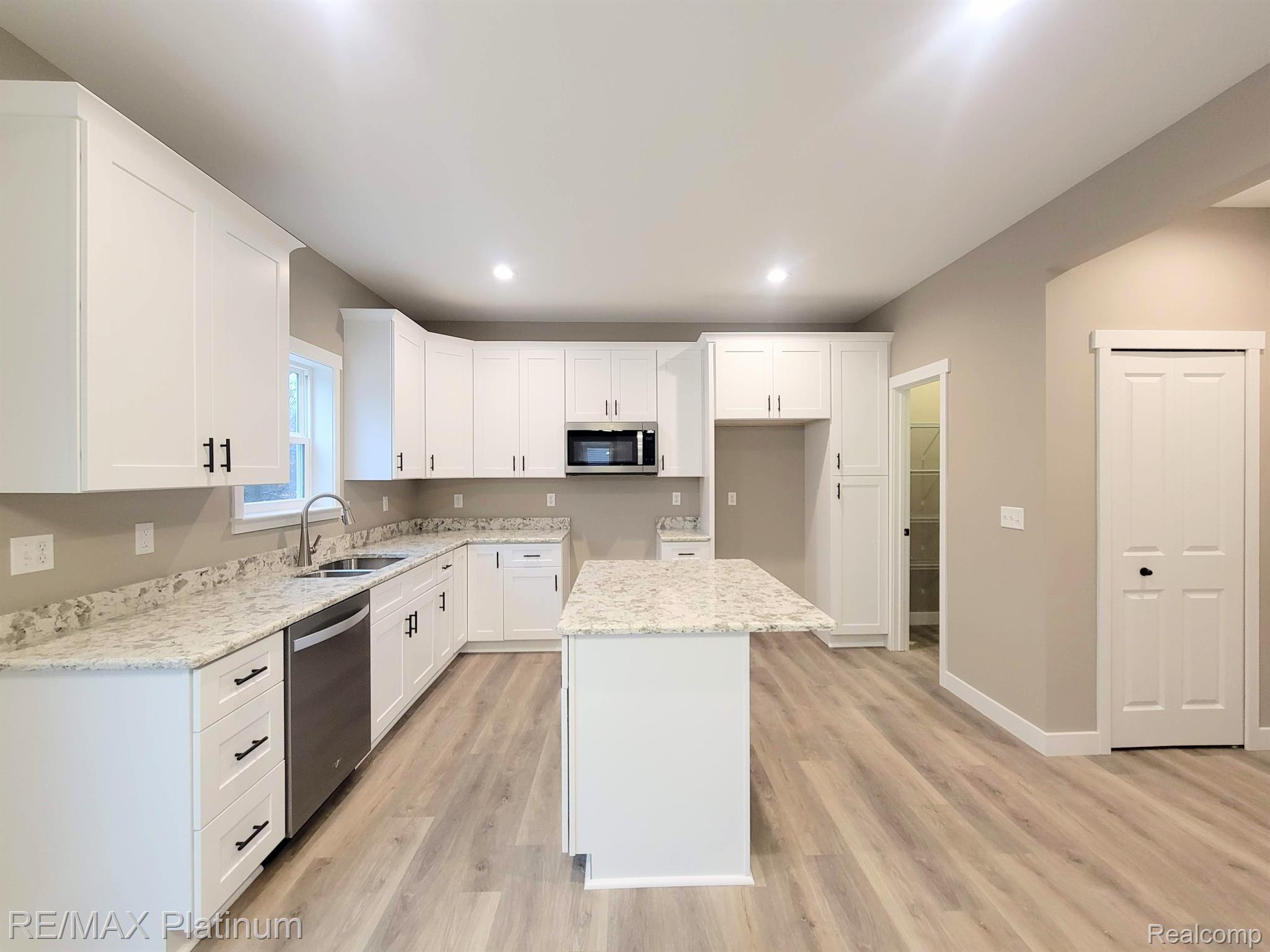 13120 Stony Brook Pass