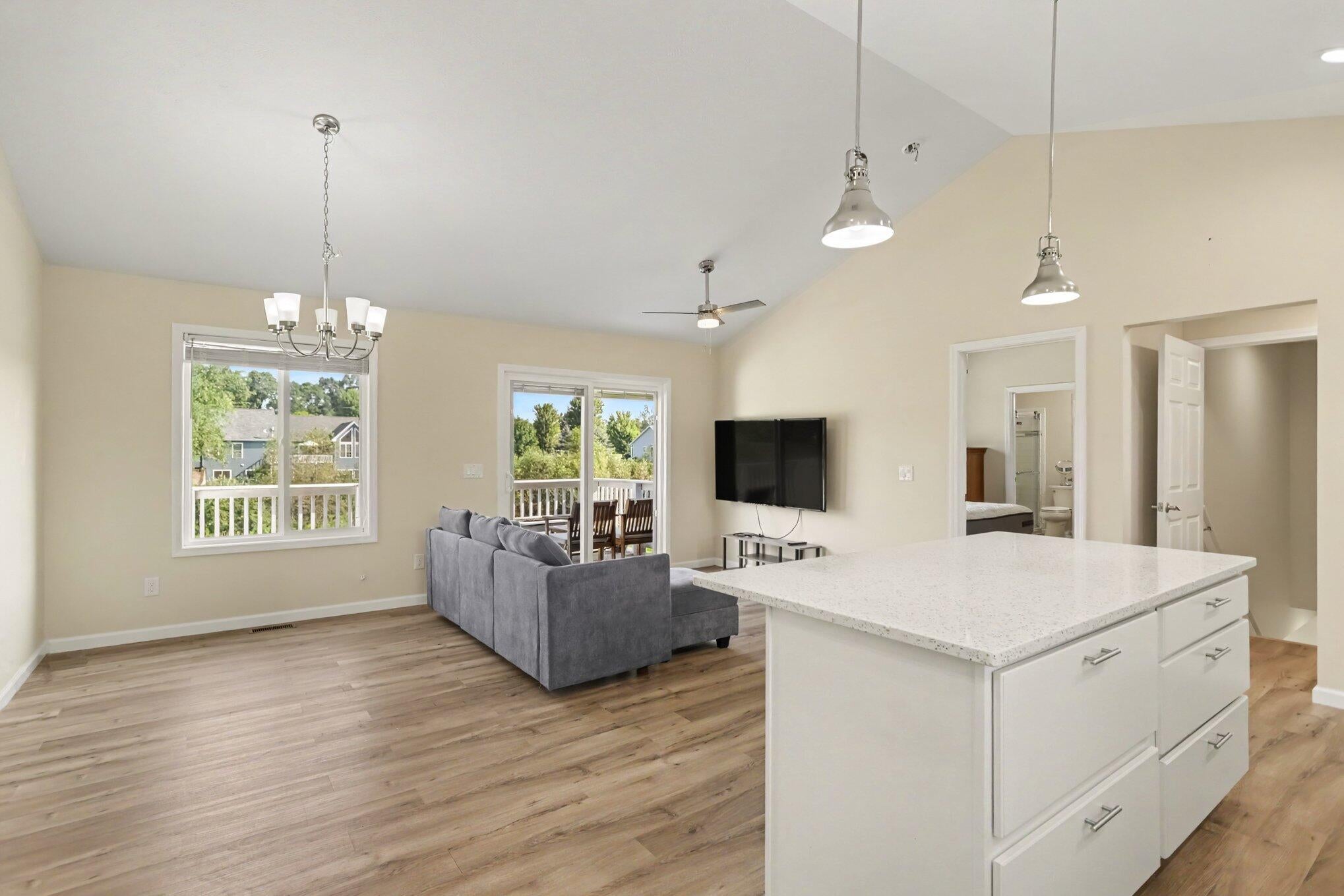 3273 White Heron Lane