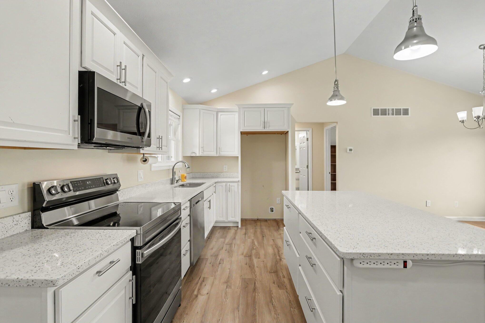 3273 White Heron Lane