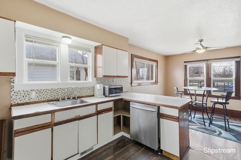 Tiny photo for 931 Evergreen Street SE, Grand Rapids City, MI 49507 (MLS # 65026013515)