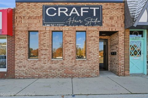 2027 West Road Trenton City MI 48183