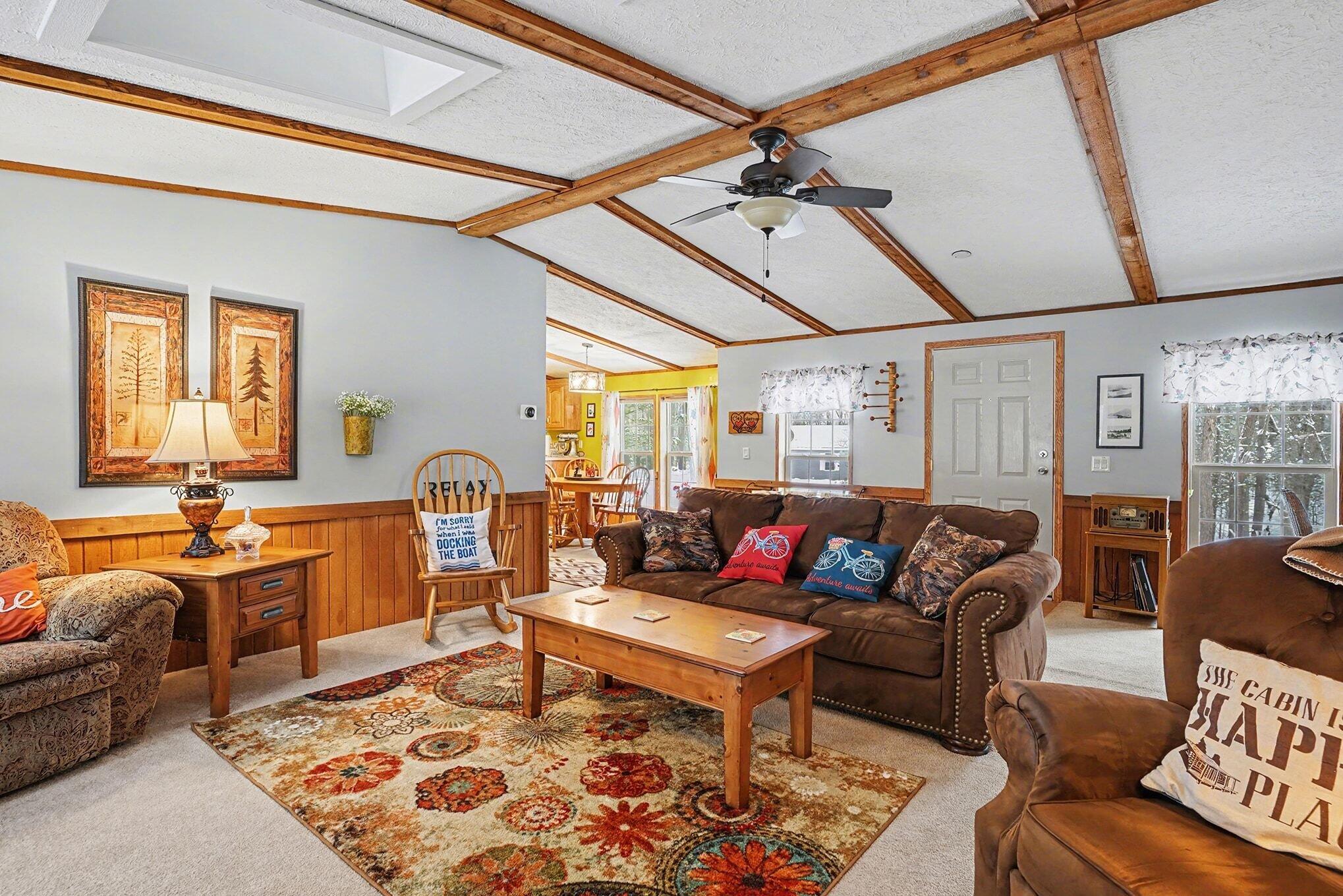 1758 N Beechwood Drive