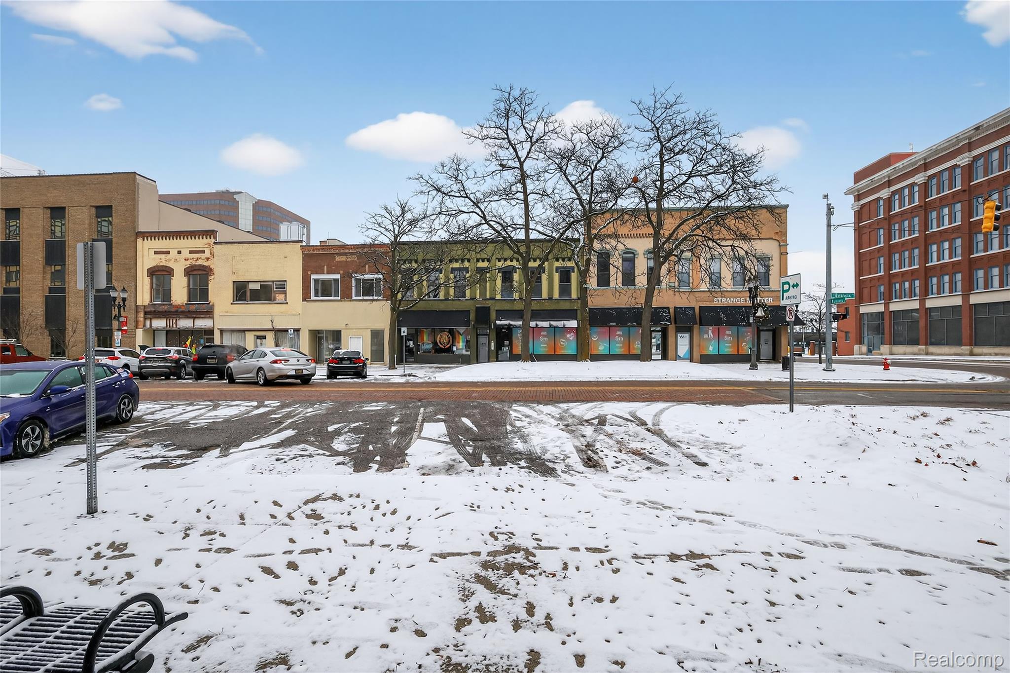 329-337 S Washington Square 329-337