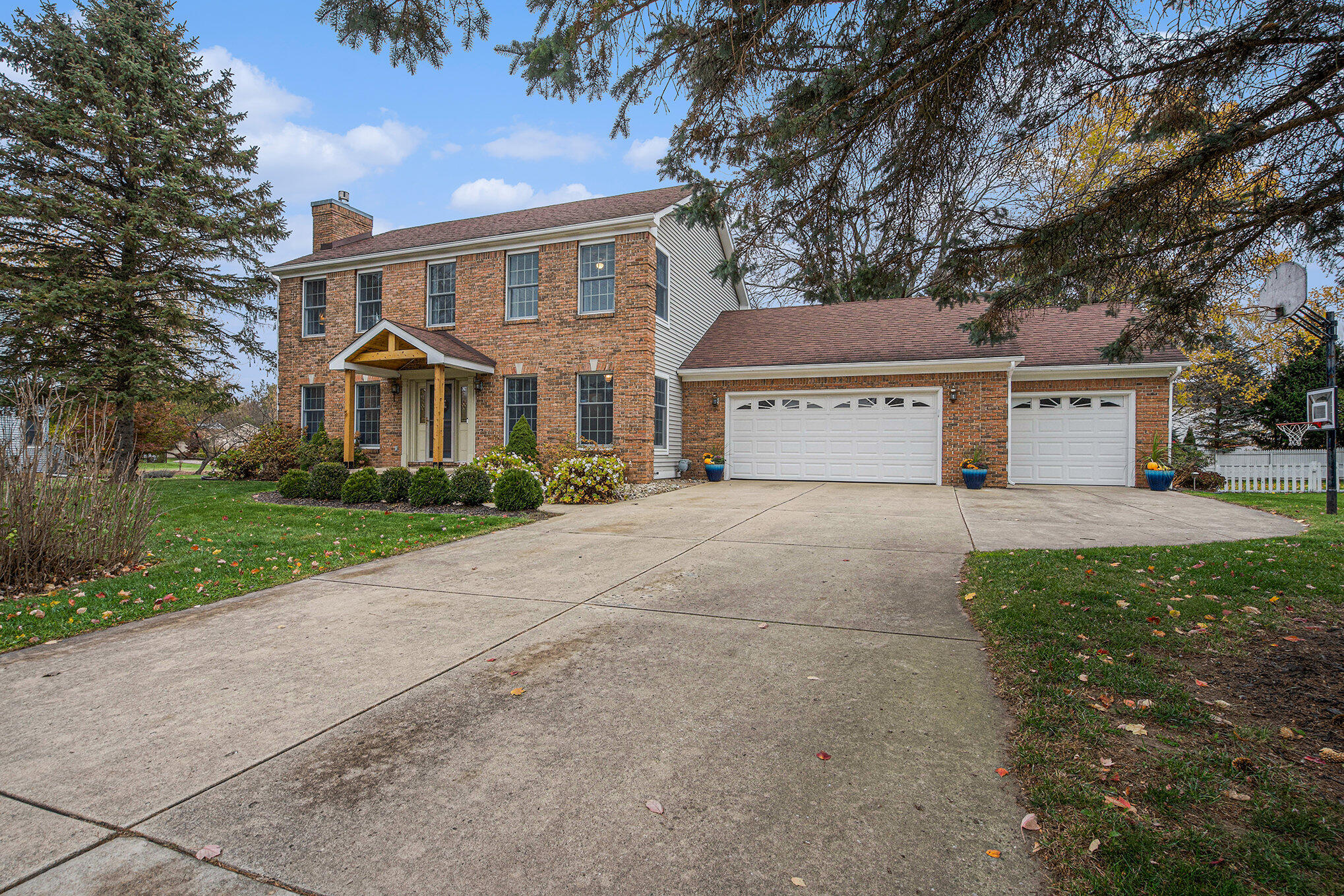 1374 Provincial Drive