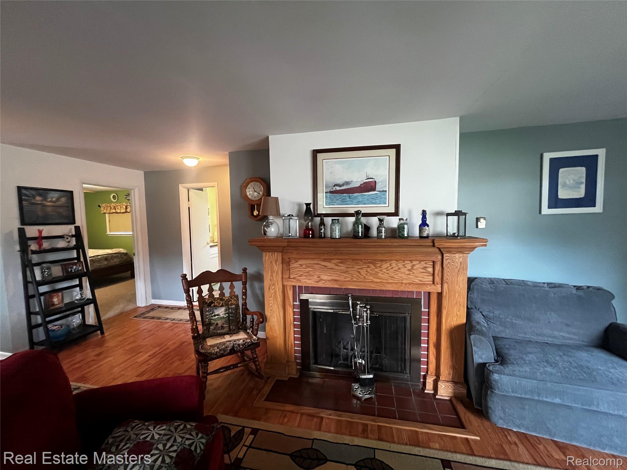 3001 Maplewood Drive