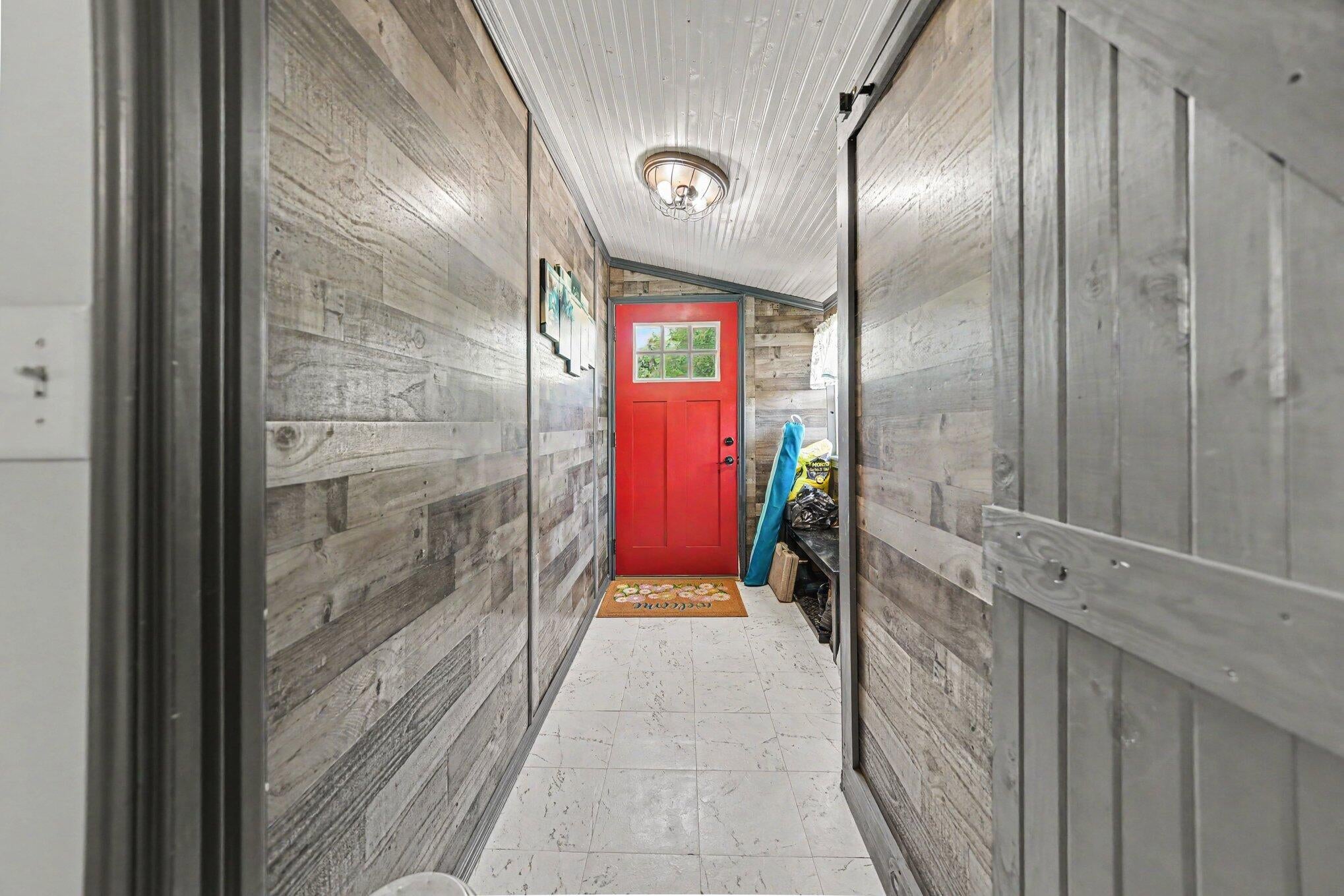 829 E Wagner Road