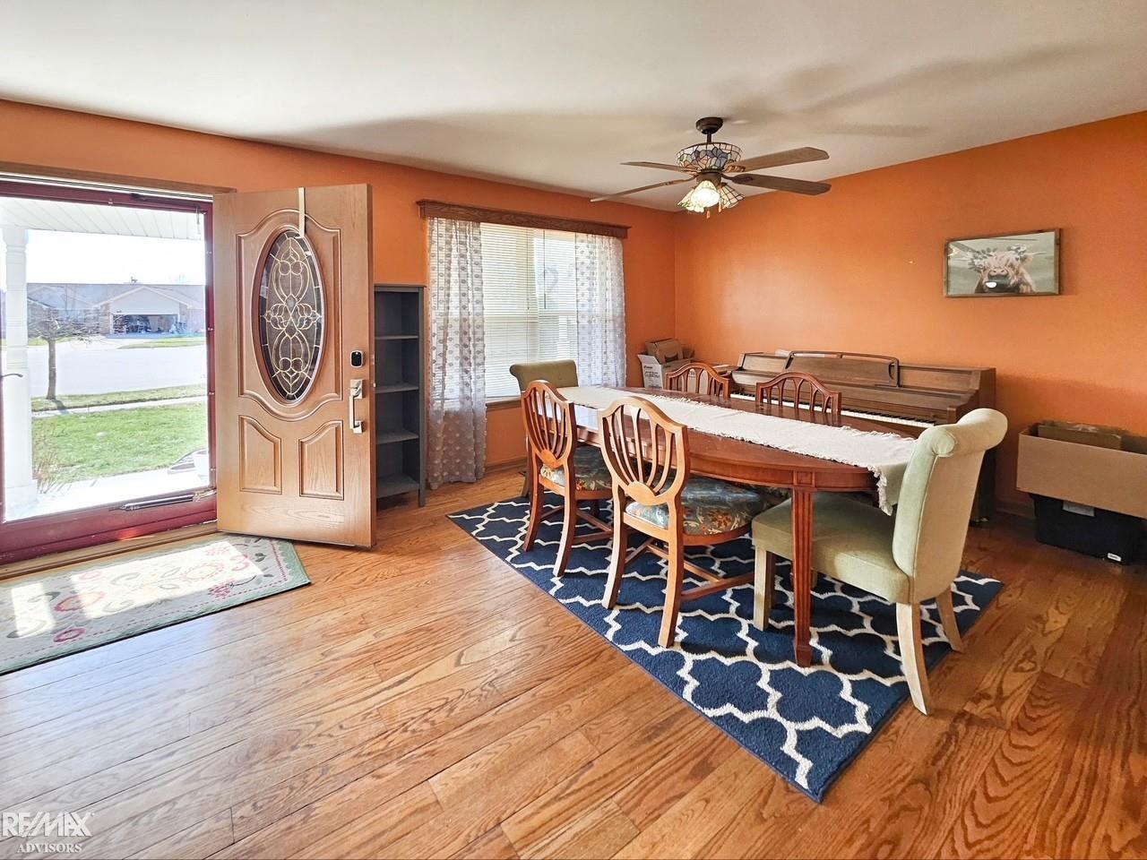 54690 Beacon Cove Circle