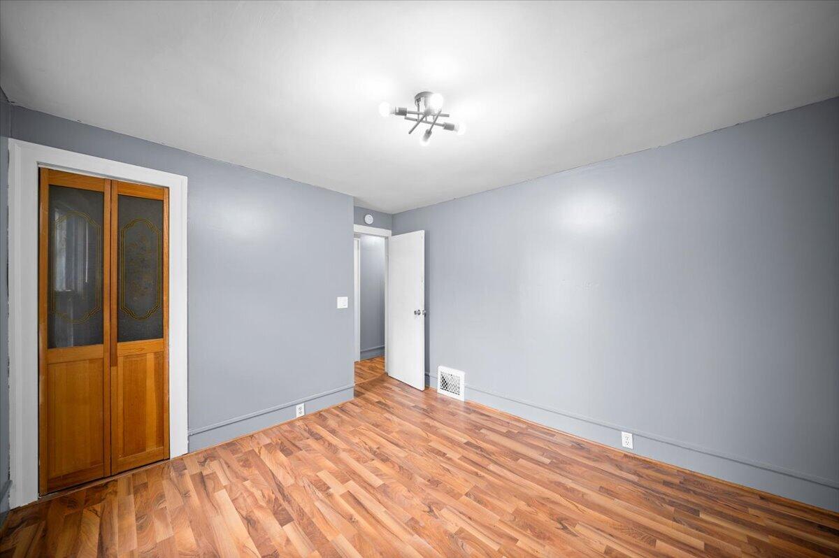 45 W Cork Street