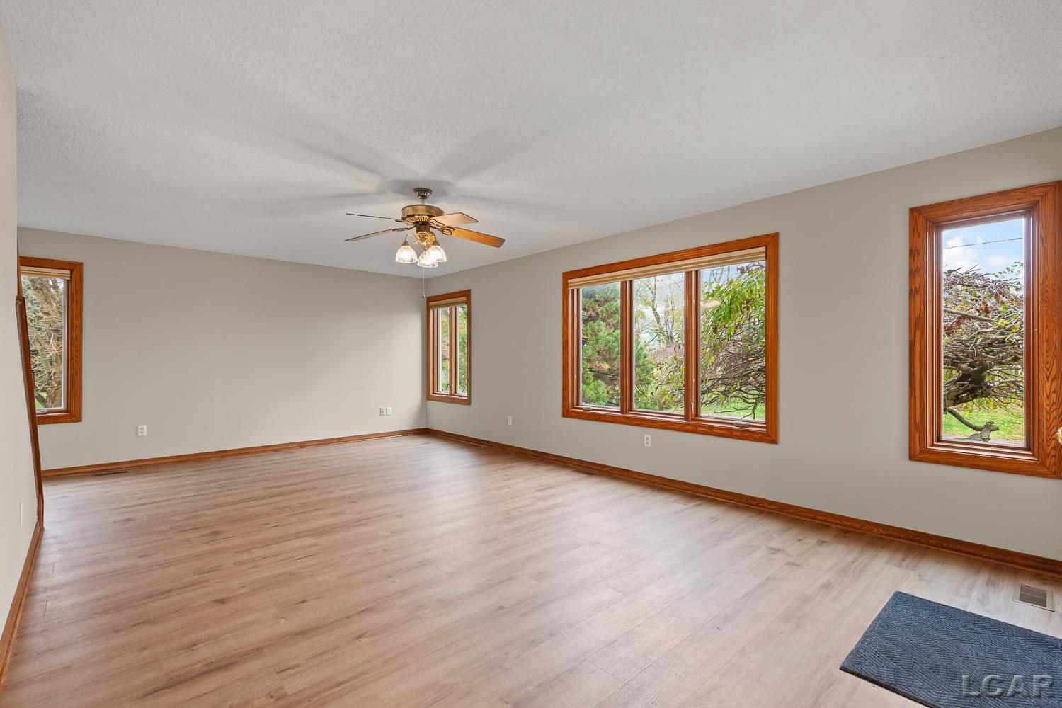 12301 Lakeshore Drive