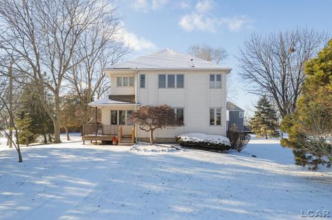 12301 Lakeshore Drive La Salle Township MI 48145