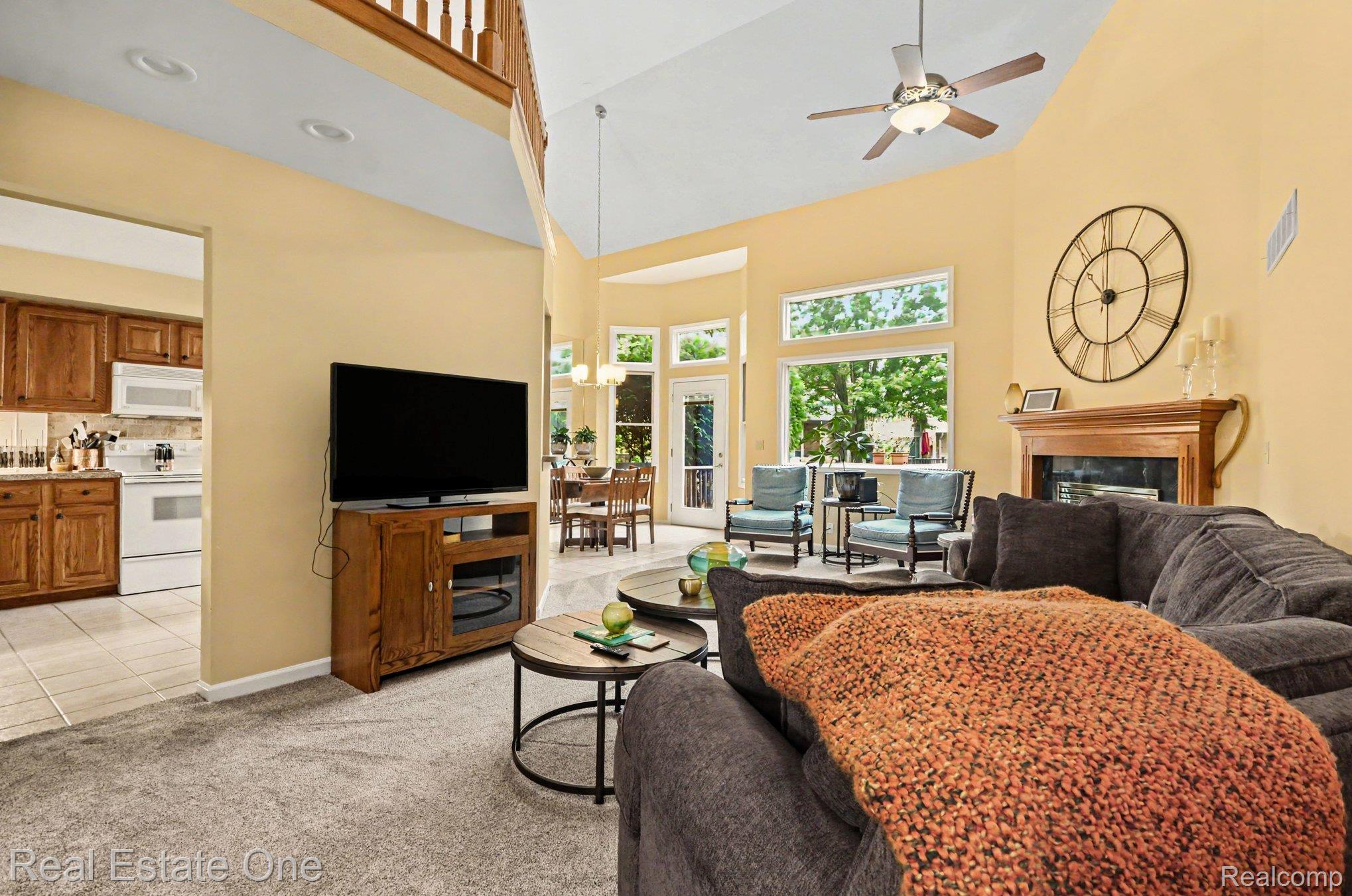 4469 Firethorn Court 16