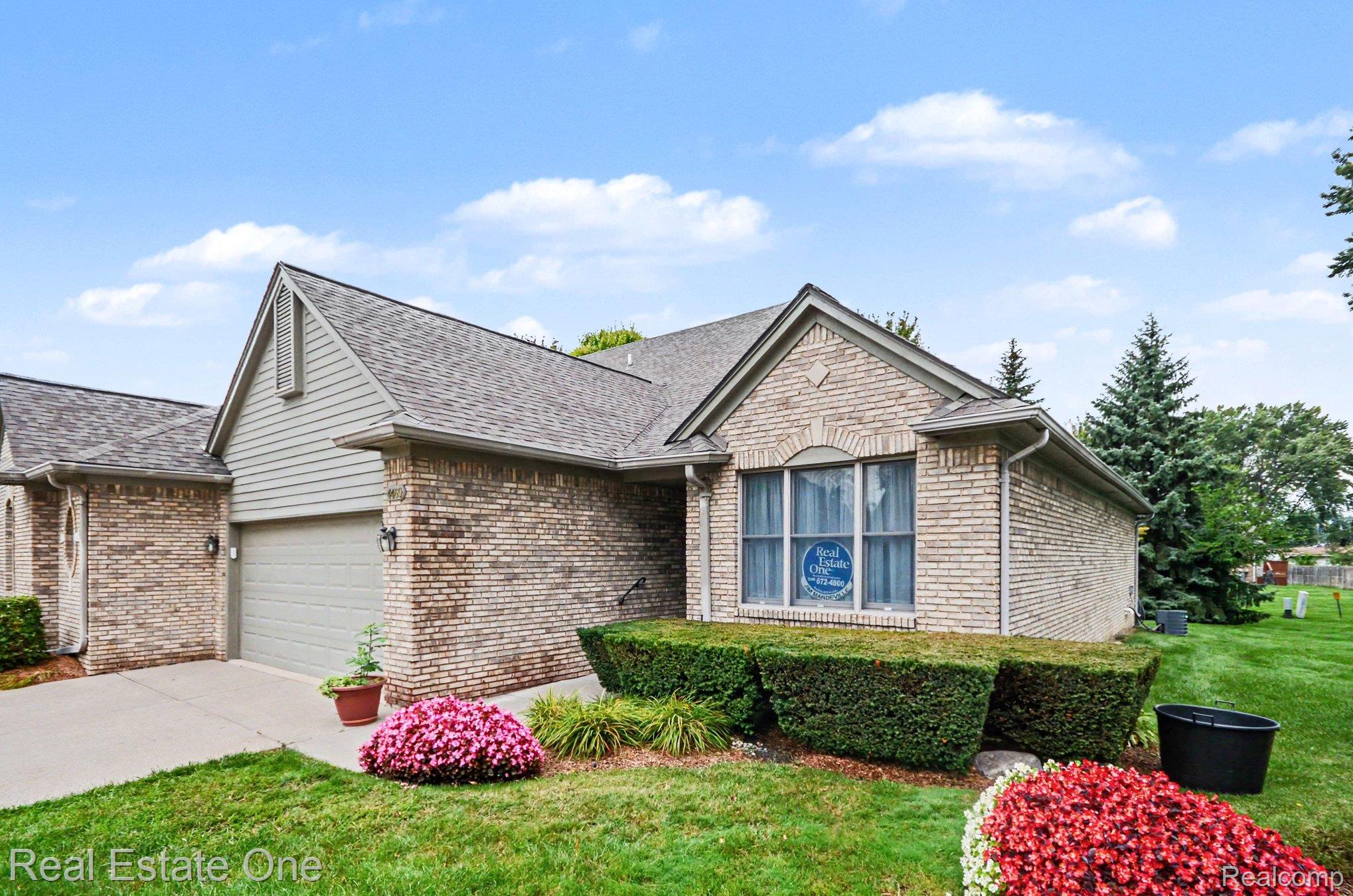 4469 Firethorn Court 16