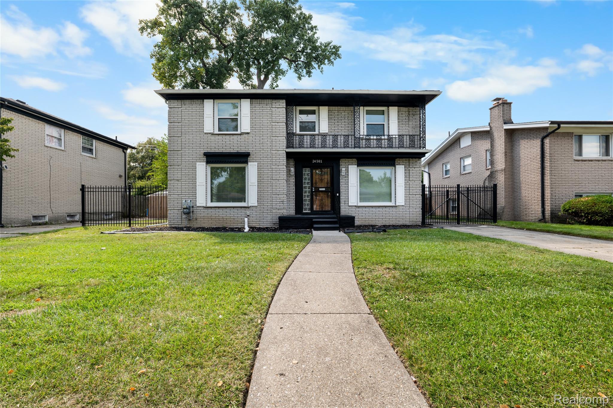 24561 Seneca Street
