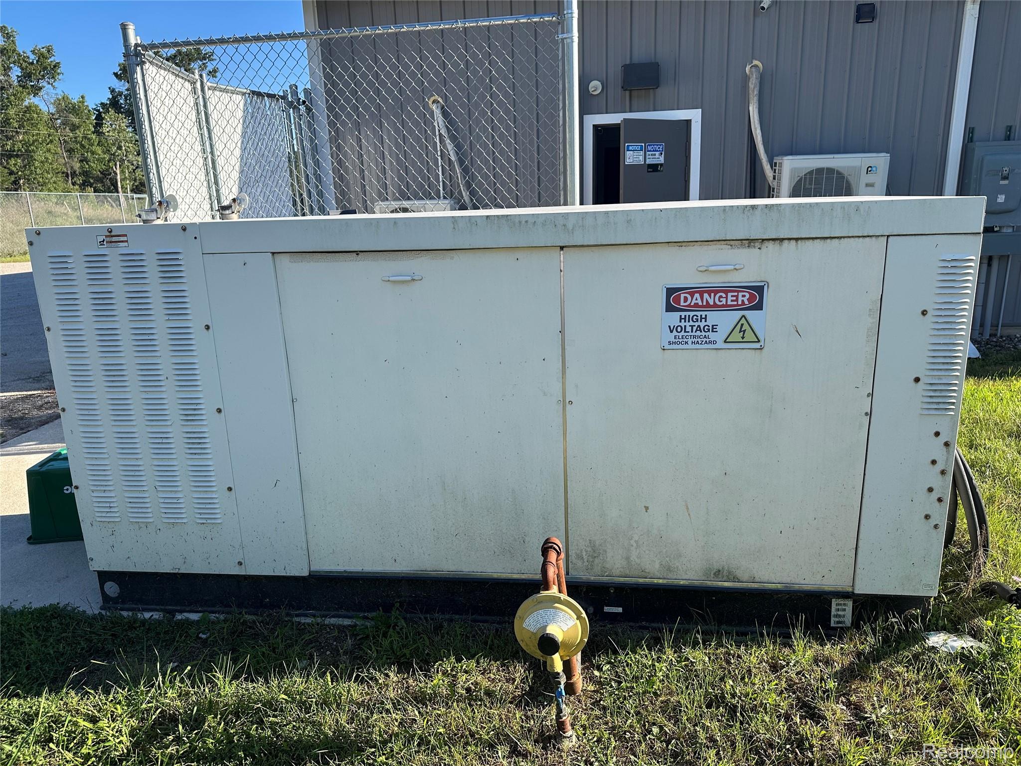 3049 S Dog Track Road