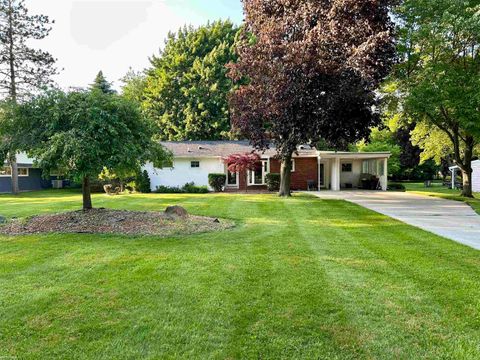 2840 Country Club Dr Port Huron Charter Township MI 48060