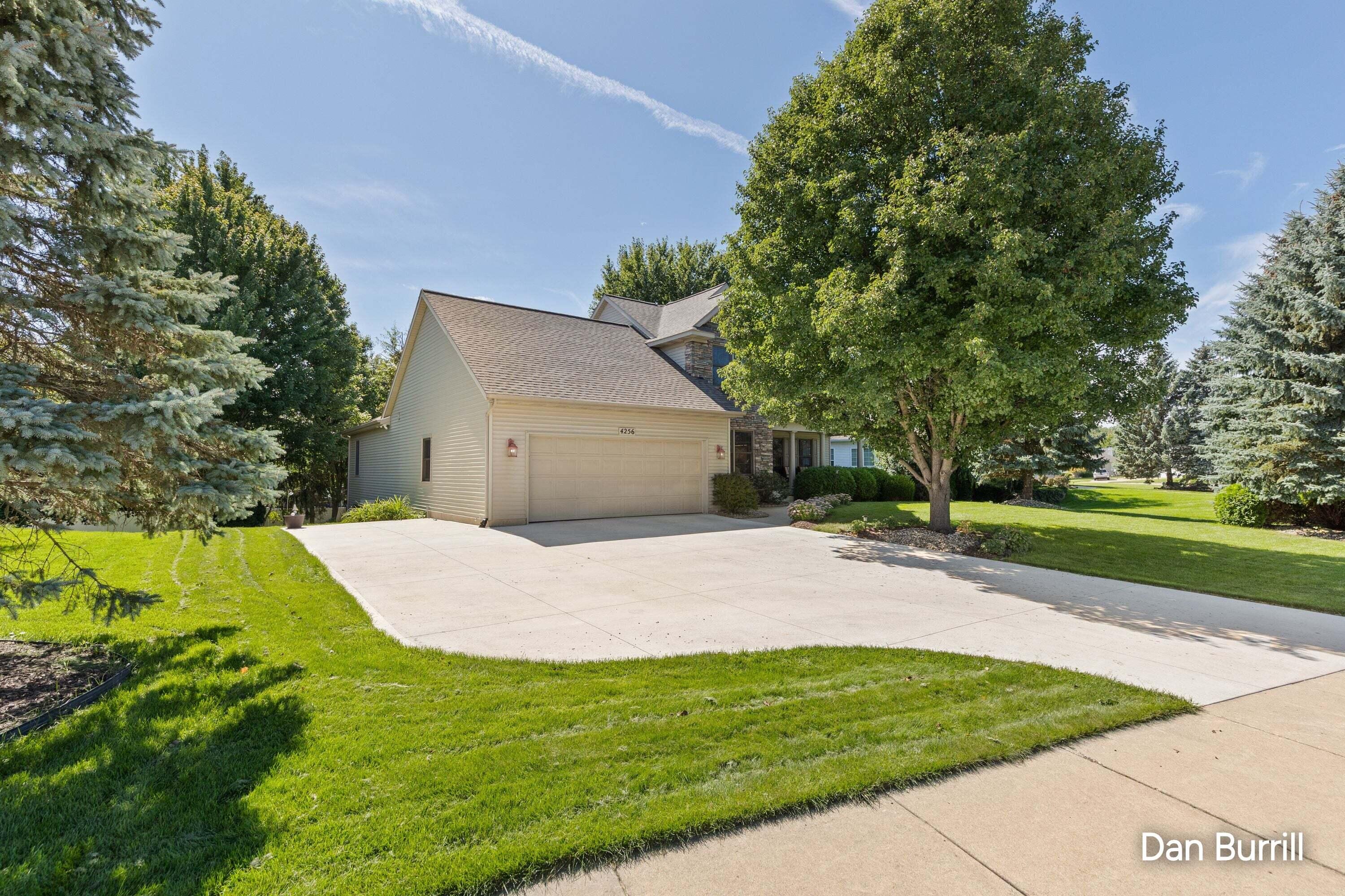4256 Del Mar Drive SW