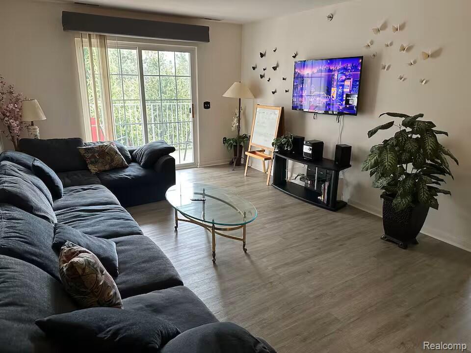 15240 Silver Parkway