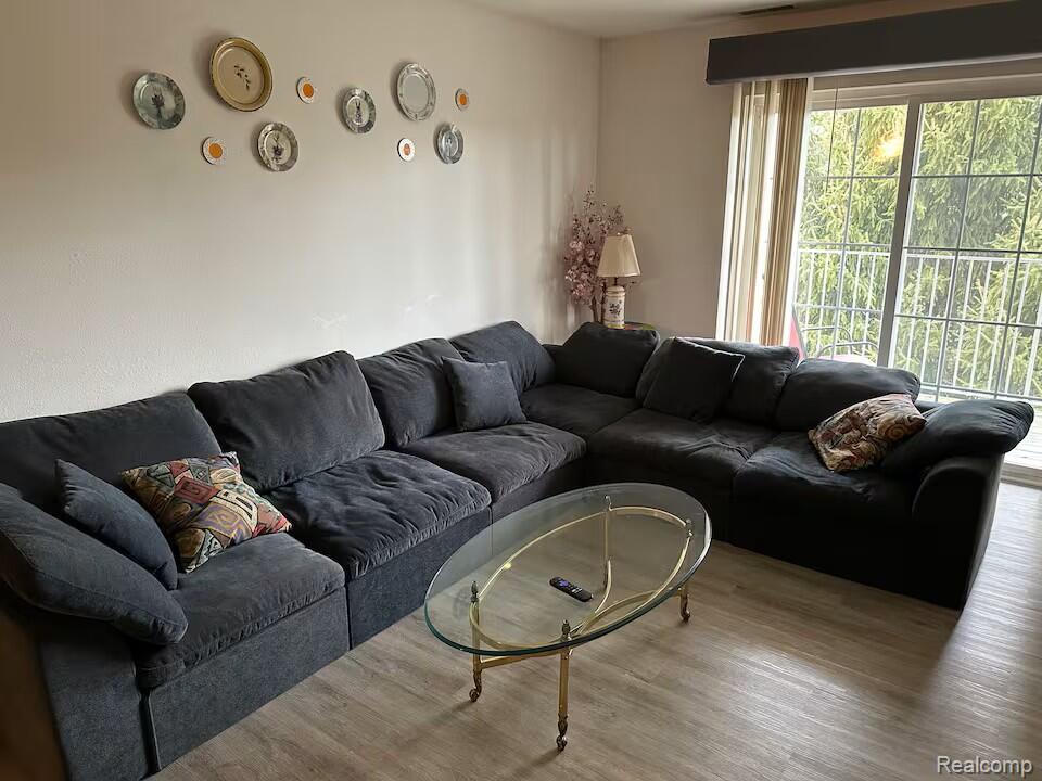 15240 Silver Parkway