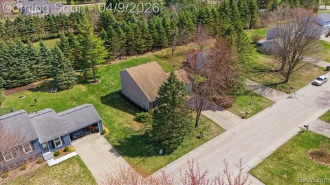 Tiny photo for 889 Hadley Road, Rochester Hills City, MI 48333 (MLS # 20261020351)