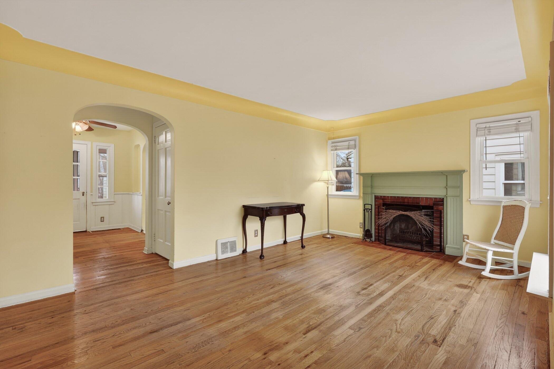 2423 Raymond Avenue SE